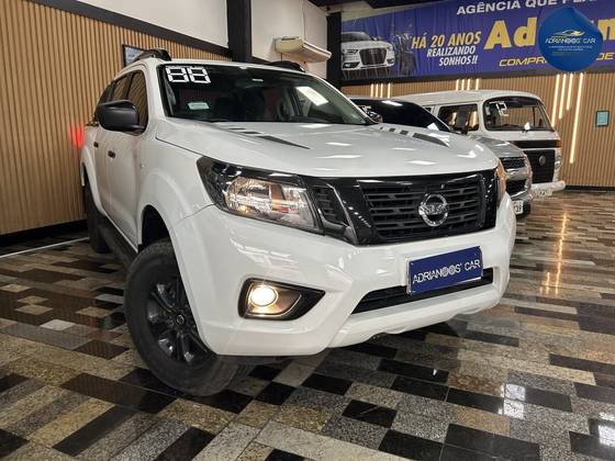 NISSAN FRONTIER 2.3 16V TURBO DIESEL ATTACK CD 4X4 AUTOMÁTICO